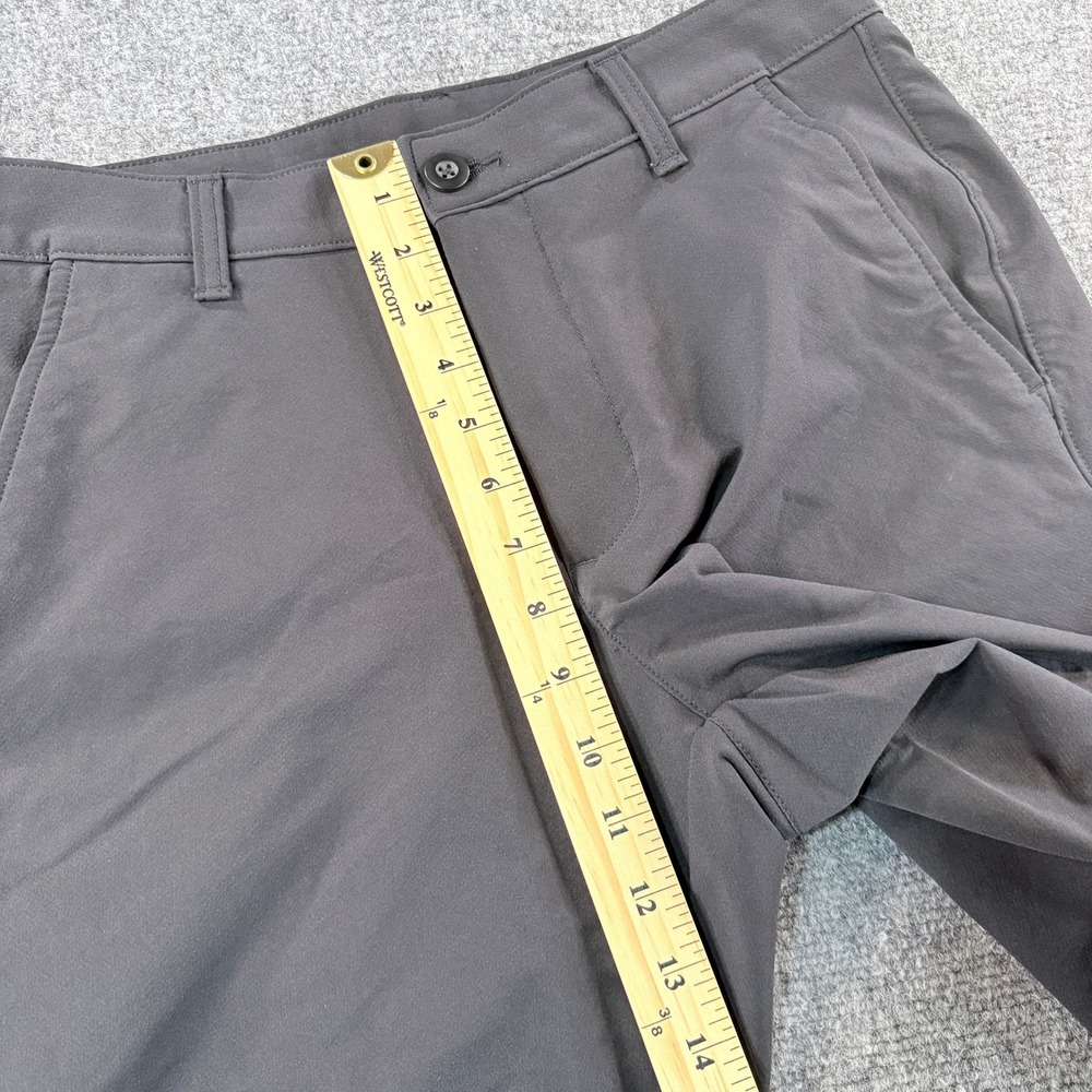 Under Armour Mens Golf Shorts 2 Pack Grey & Black Performance Stretch Size 33 - Picture 7 of 16